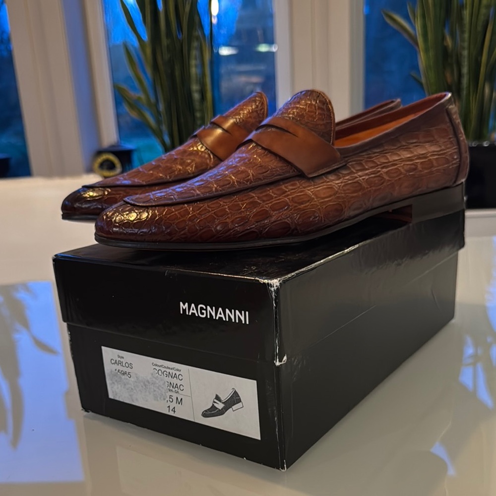 Magnanni Crocodile Loafers - size 14